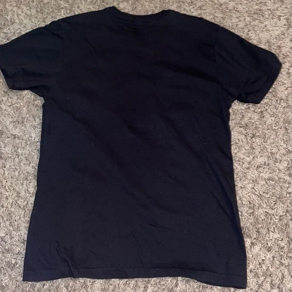 Ice Cube T-shirt adult size small in like new condition - Picture 4 of 4